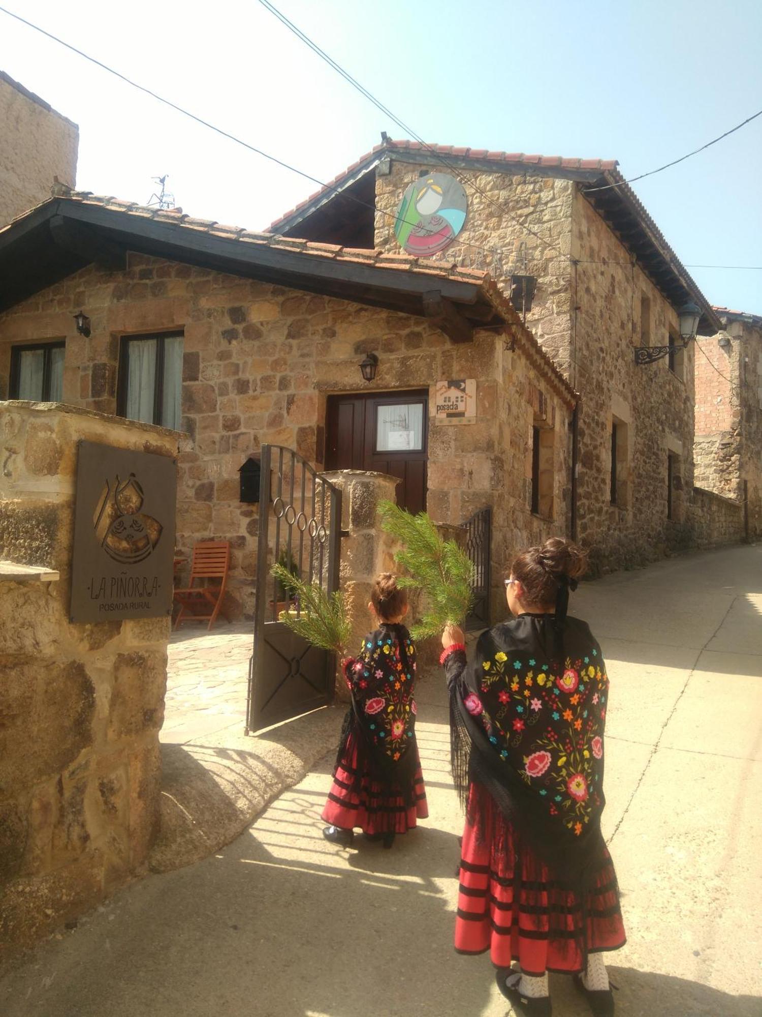 Posada Rural La Pinorra Hotel Vinuesa Exterior foto